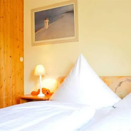 4 Brigitte Id 060 * سانكت بيتر اوردنغ